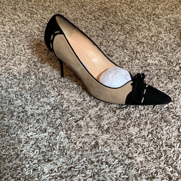 Manolo Blahnik Heels - Picture 2 of 8